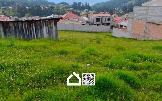 Dos Lotes de Terreno en Chilcapamba en Cuenca, Ecuador